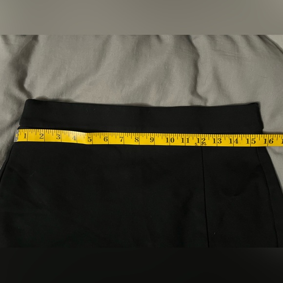 H&M Black Mini Skirt size M - Picture 7 of 10